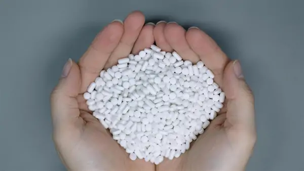 biodegradable resin pellets